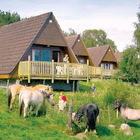 Delny Highland Lodges Invergordon Exterior photo